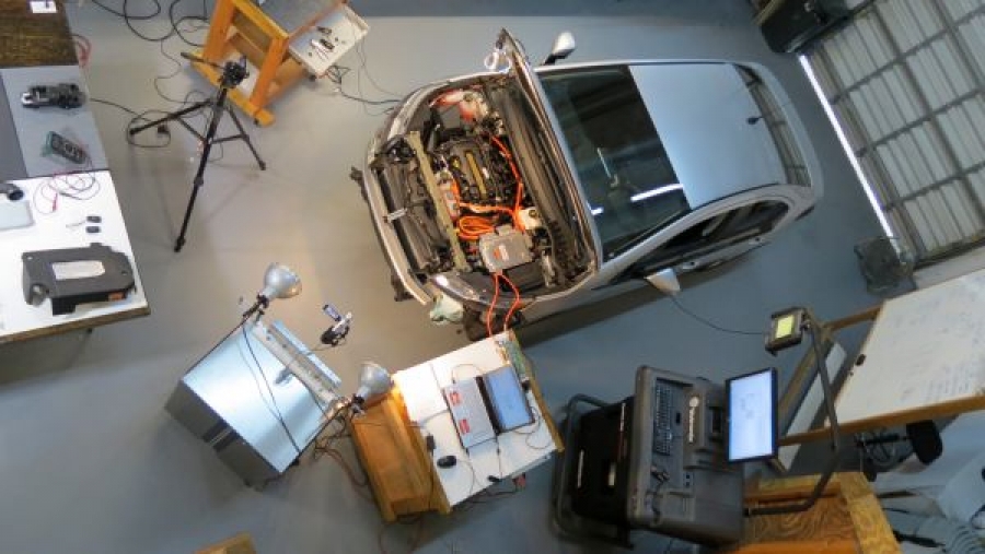 VEHÍCULOS HÍBRIDOS Y ELÉCTRICOS